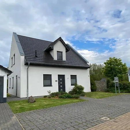 Major * Göhren-Lebbin